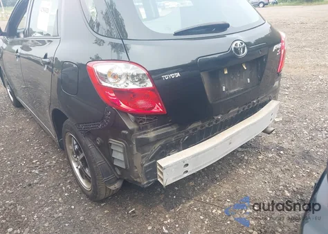 2009 Toyota Matrix S z USA, uszkodzony, nr VIN 2T1KE40E89C030458